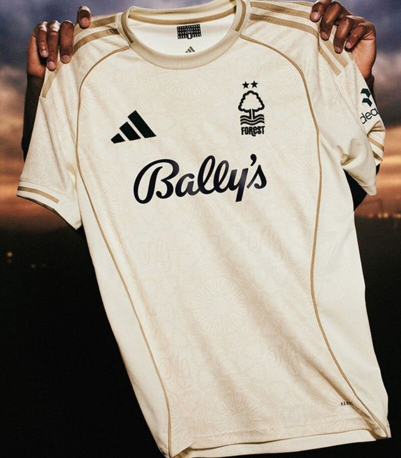nottingham forest way kit
